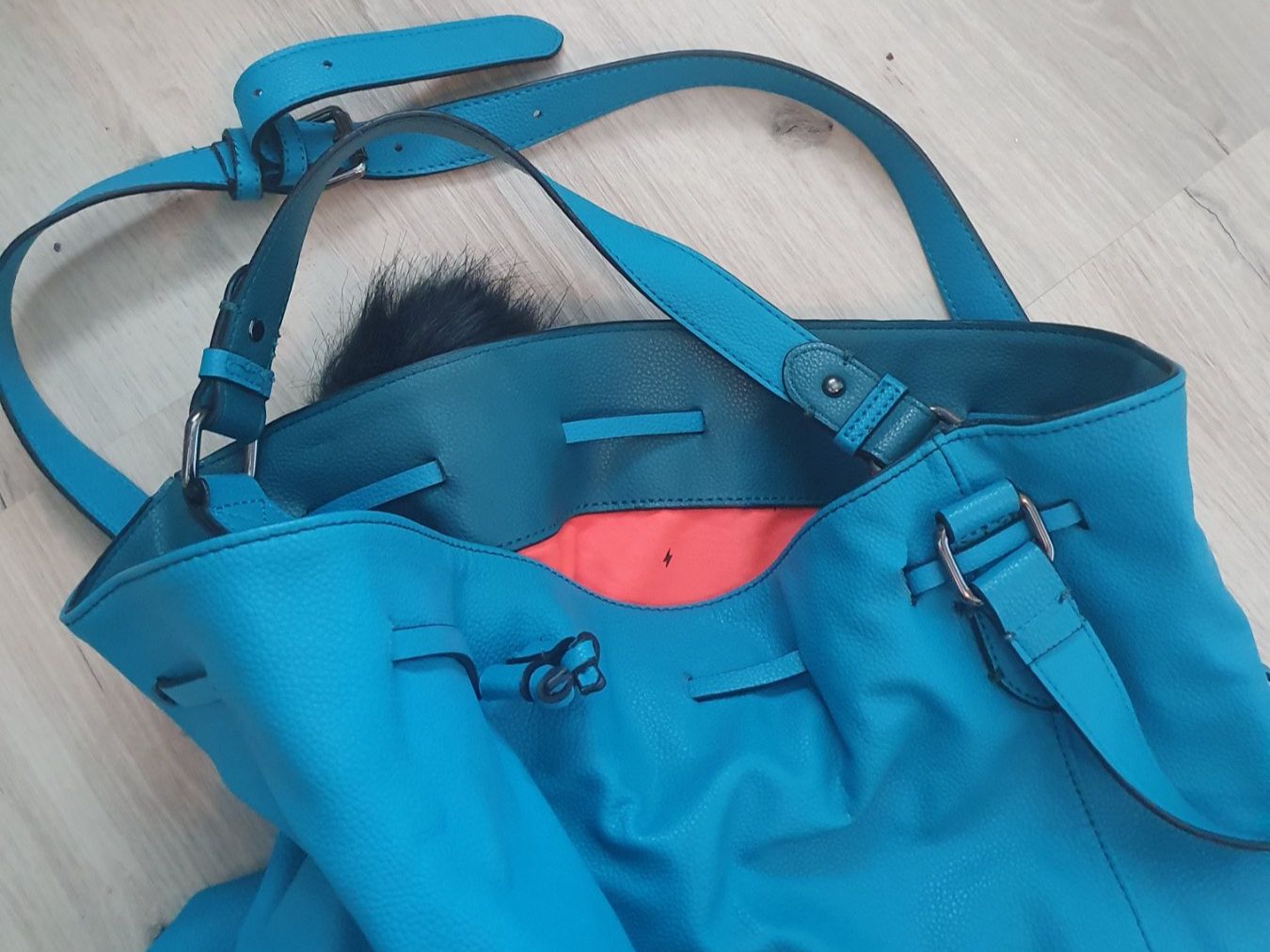 Taschen für Damen: Blaue Handtasche Paul's Boutique – Gebraucht aus Nussbaumen AG von jul_t76k 2