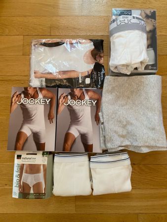 LOT HERREN UNTERWÄSCHE 4 UNTERHEMDEN GR L UND 1 BAXER GR 5..