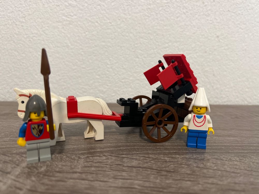 Lego Ritter 6023 Maiden's Cart (Gebraucht) in Arbon für CHF 13 – mit ...