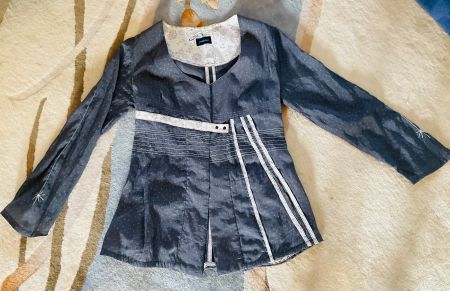 Adorable chemisier MOLOKO gris et beige, Lagenlook, taille S