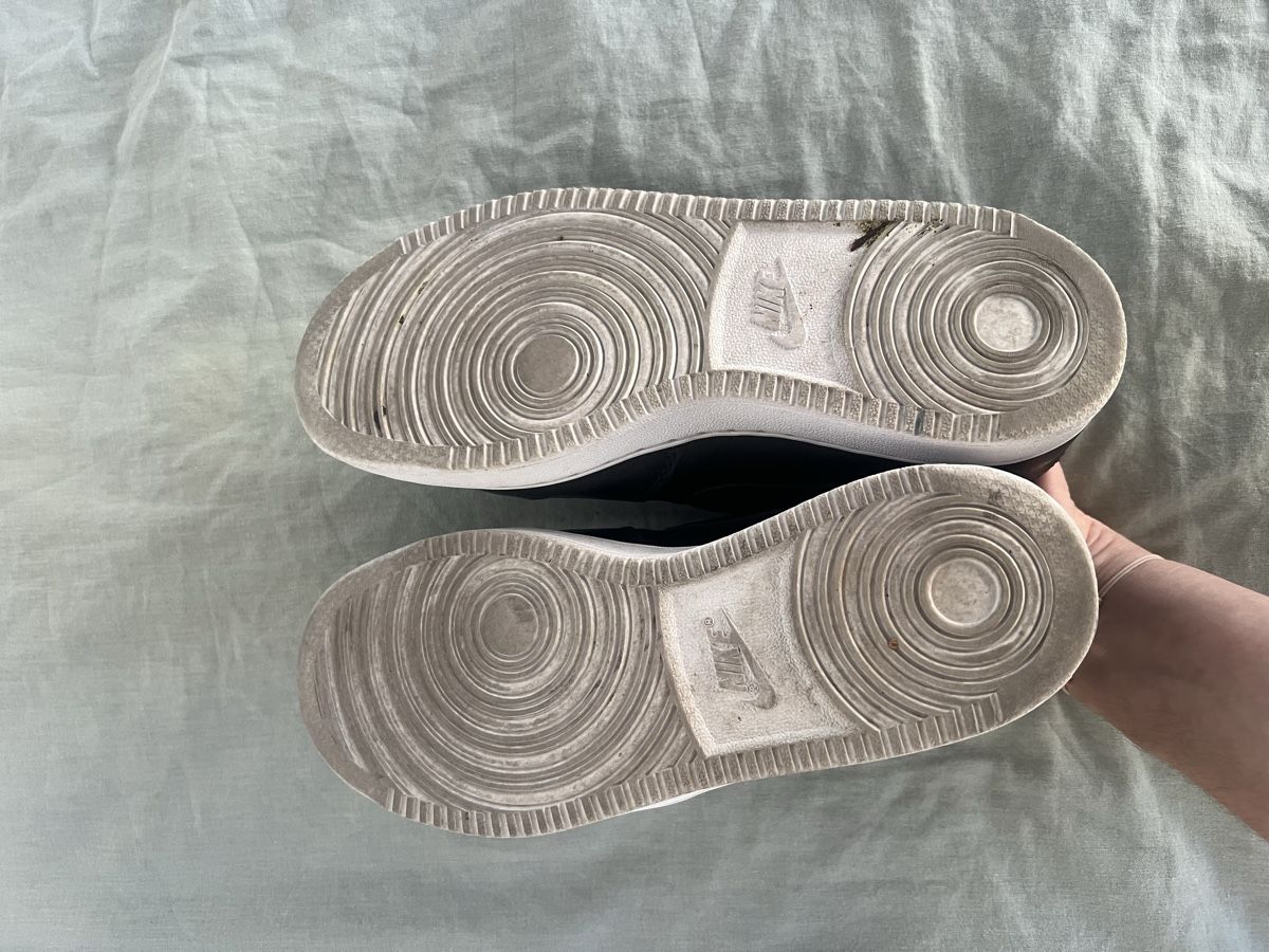 Nike Damenschuhe: Nike Sneakers Schwarz 38 – Gebraucht aus Chur von Chichsi 2