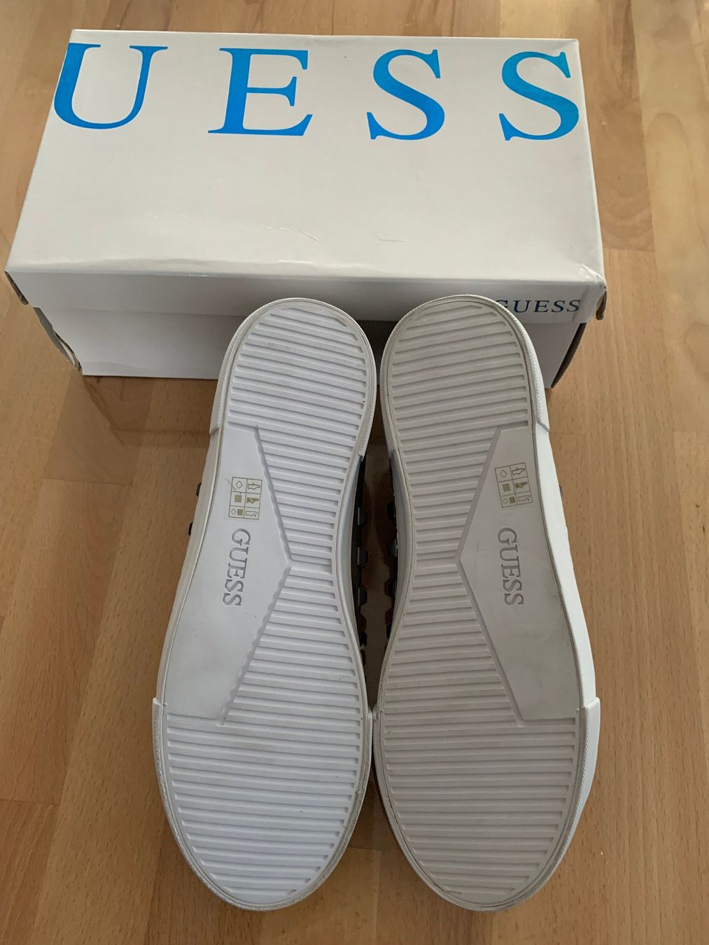 Guess Scarpe da donna: GUESS Sneakers Gr. 41 – Nuovo e nell'imballaggio originale da Wetzikon ZH venduto da EvisStore 6