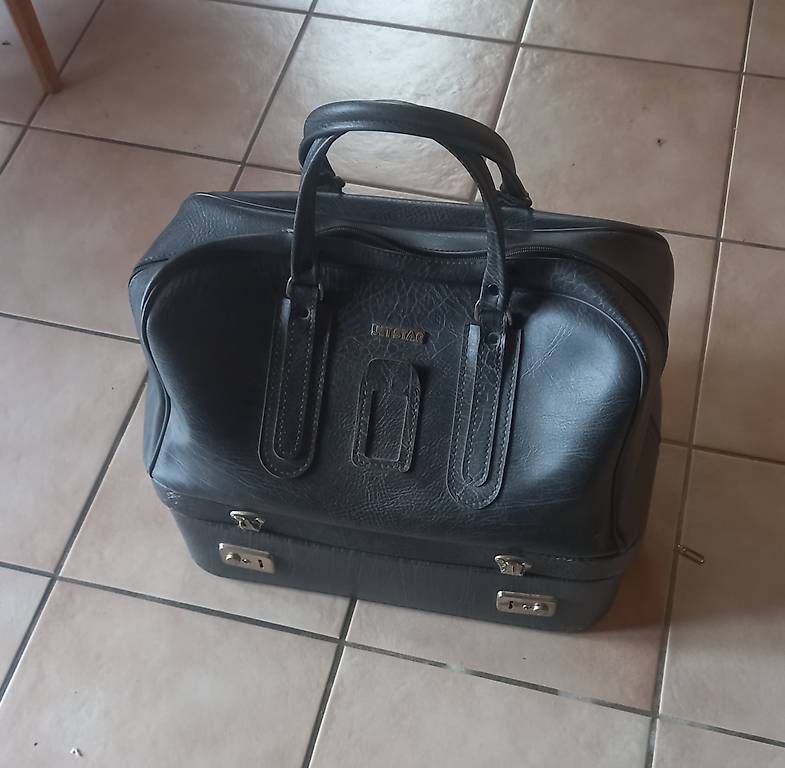 Borse: Reisetasche – Usato da Niederönz venduto da Elisabeth67 1
