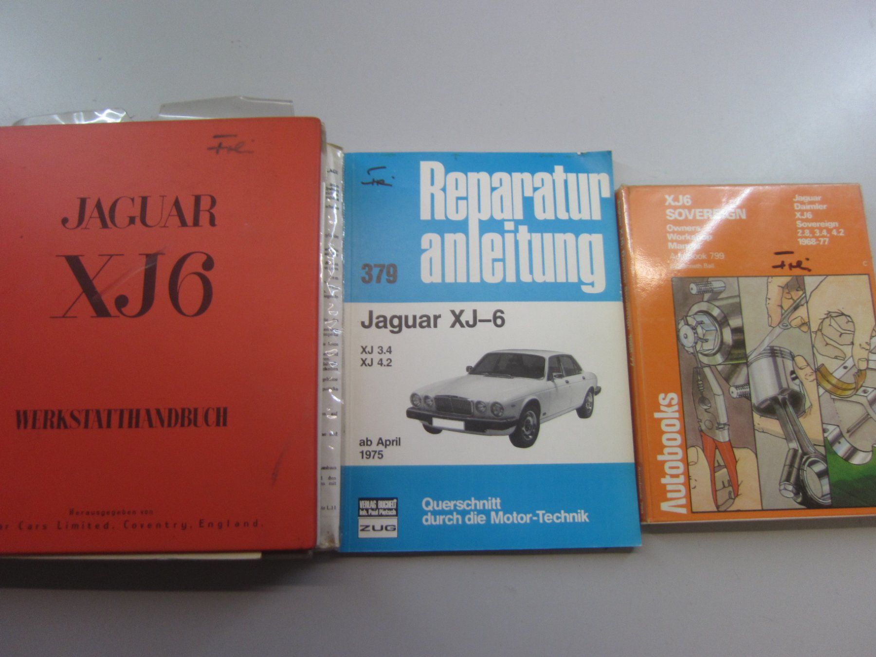Libri: Jaguar XJ6 Literatur – Usato da Kilchberg ZH venduto da Cuculus1