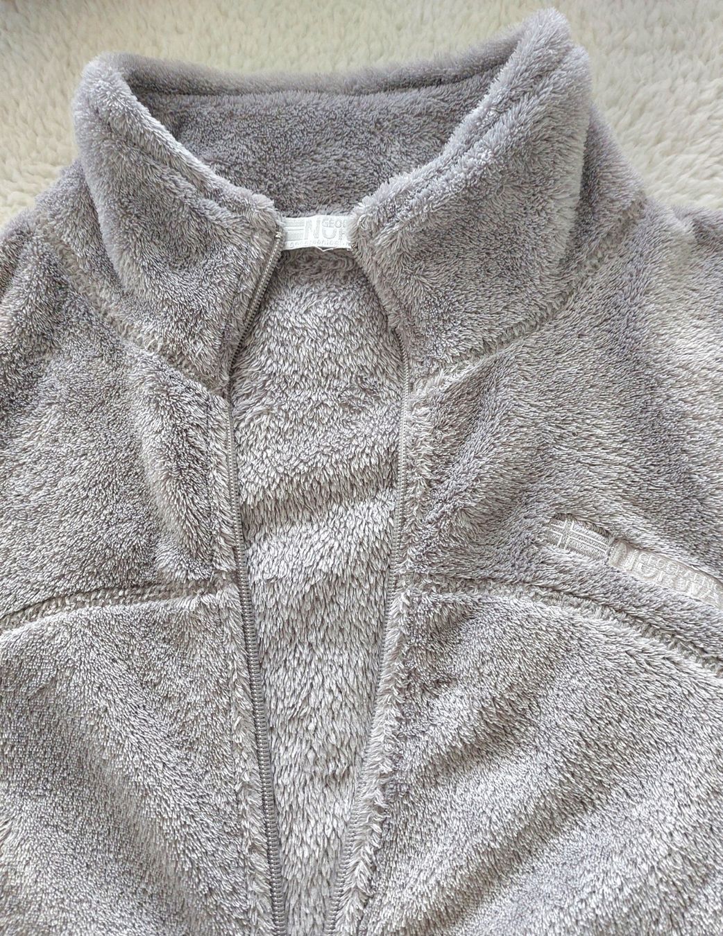 Nile Jacken: Fleece-Teddyjacke – Neu (gemäss Beschreibung) aus Bellach von bri_m8rs 1
