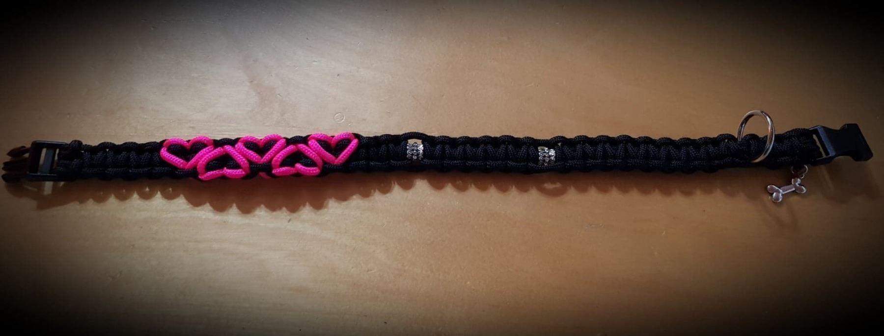 Leine & Halsband: Paracord Hundehalsband 100% Handmade – Neu und originalverpackt aus Näfels von AllerleiCH 1