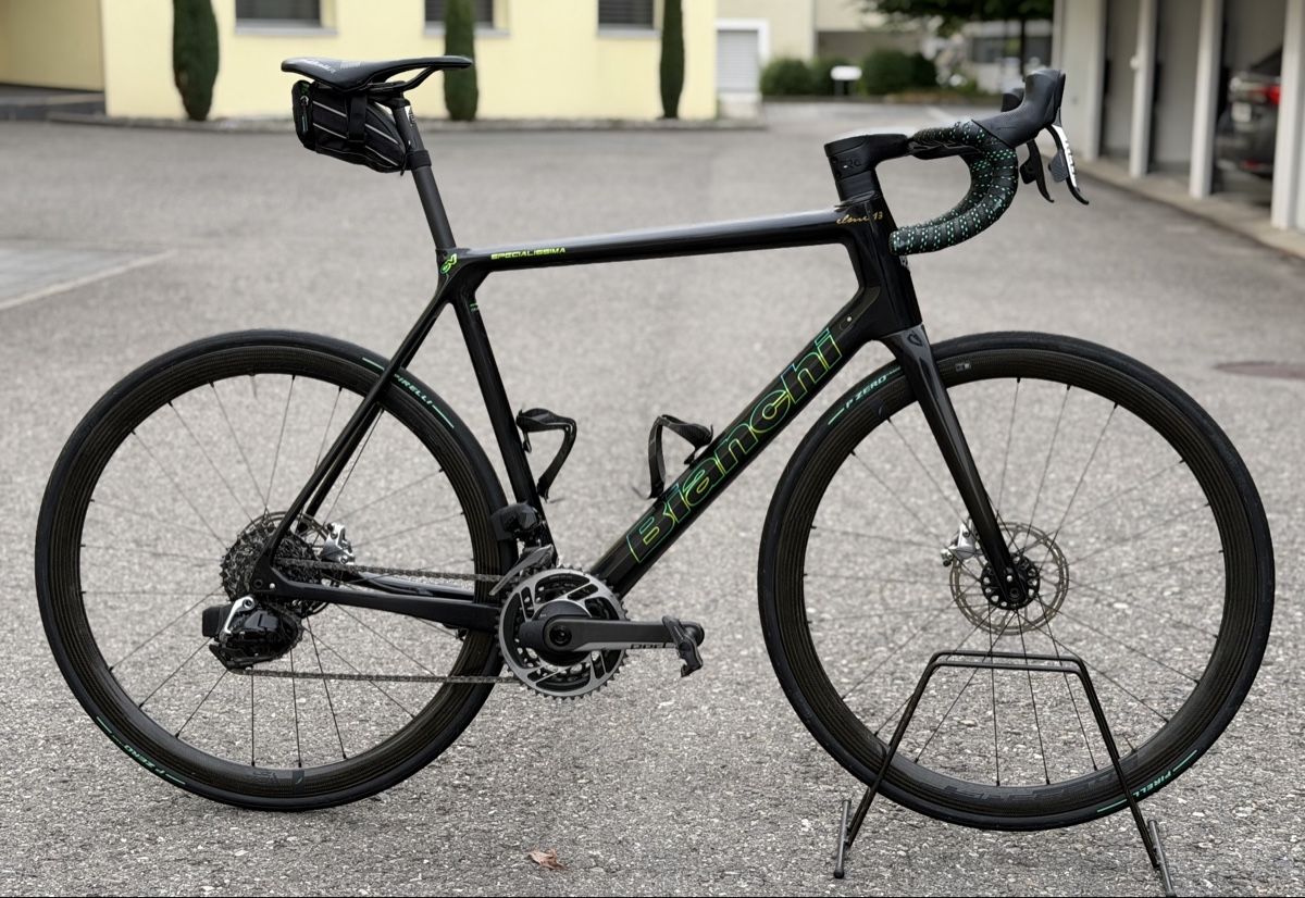Bianchi Vélos: Bianchi Specialissima, SRAM RED, Powermeter, L – D'occasion à Schenkon par Elmi13
