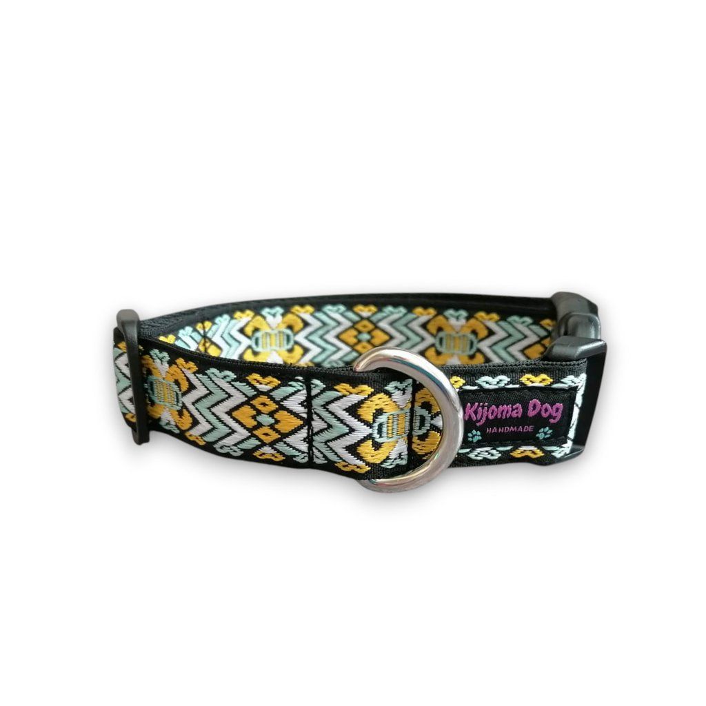 Guinzagli & Collari: Schönes Hundehalsband 2.5cm "Yoshi" handgemacht – Nuovo e nell'imballaggio originale da Grenchen venduto da KijomaDog