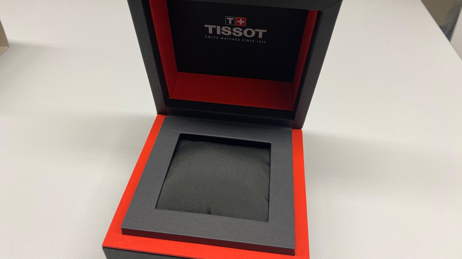 Tissot Orologi: TISSOT Uhrenbox – Nuovo (secondo la descrizione) da St. Gallen venduto da galluswatches 1
