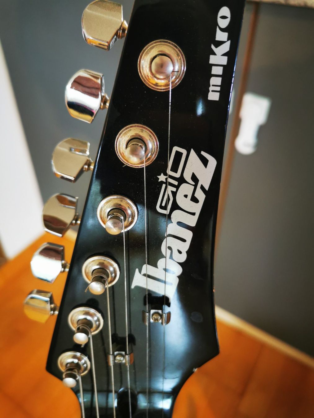 Ibanez Strumenti musicali: Kinder E Gitarre inkl Verstärker – Usato da Bettlach venduto da Tabue6 1