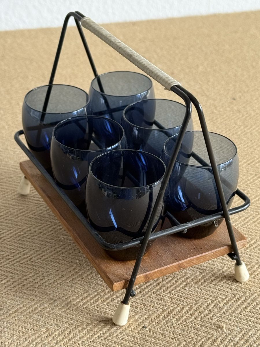 Verres: Mid-Century Glashalter mit 6 Schnapsgläsern – D'occasion à Konolfingen par petzipetz 1
