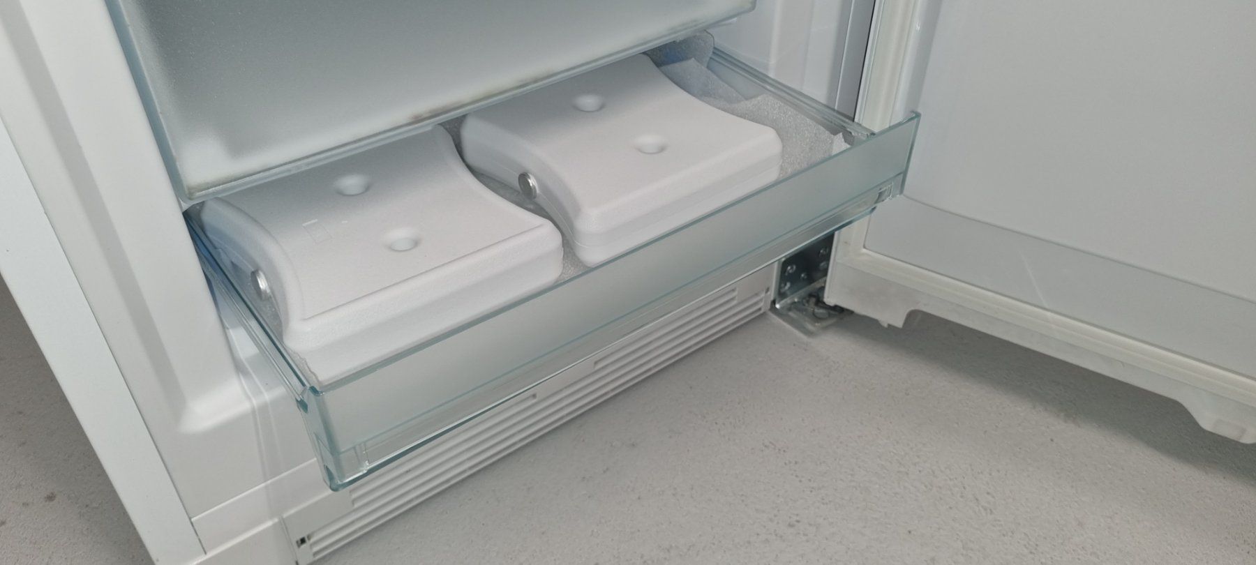 Miele Congelatori: Gefrierschrank Miele FN 22263 ws – Usato da Kaltacker venduto da Andy1969 5