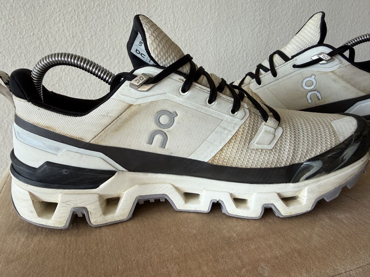 On Chaussures hommes: Laufschuhe On Cloud Waterproof Grösse 42 – D'occasion à Zürich par sha_vw65 5