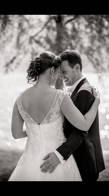 Robes: Hochzeitskleid zu verkaufen – D'occasion à Ennetbürgen par dan_2cyc 1