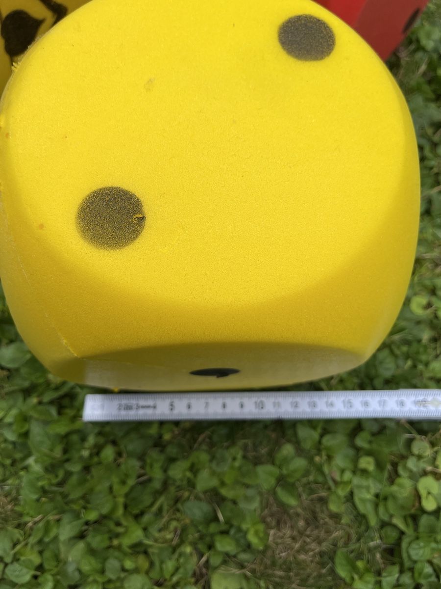 Spiele: 6 grosse Schaumstoff-Würfel – Gebraucht aus Bolligen von  3