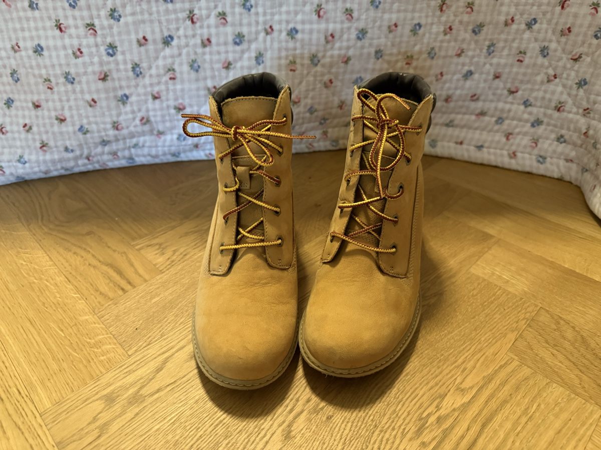 Timberland Scarpe da donna: Timberland Stiefeletten mit Absatz – Nuovo (secondo la descrizione) da Stettlen venduto da Sophia.72 1
