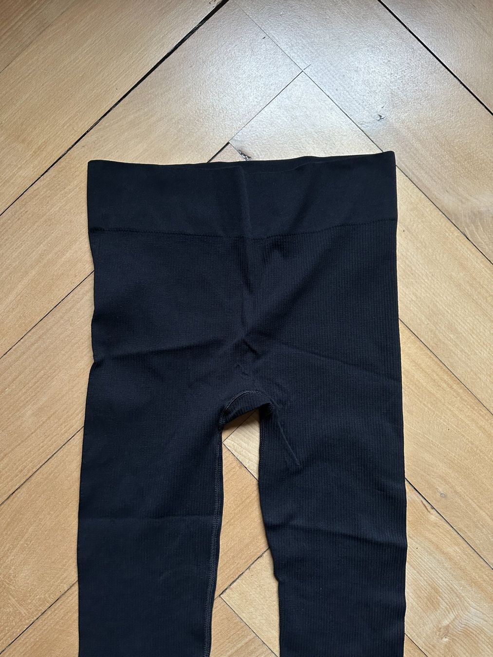 H&M Leggings: Leggings schwarz gestreift S – Usato da Zürich venduto da Diazaio 1