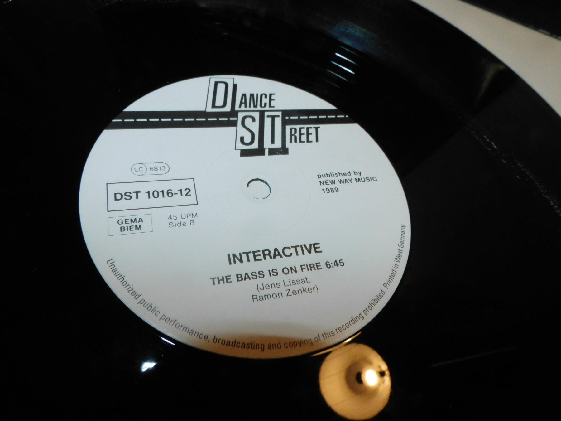 Dischi in vinile: LP Interactive The Techno Wave   -  Mix Mix House Trance – Usato da Sursee venduto da 76 3