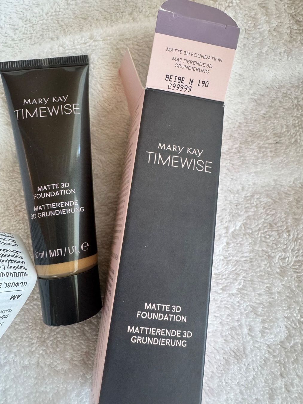Mary Kay Make-up: TimeWise Matte 3D Foundation Beige N 190 / UVP 45.- – Nuovo e nell'imballaggio originale da Zäziwil venduto da blackpearl