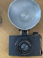 Ansco Pioneer 16 Kamera mit Blitzlicht für Sammler