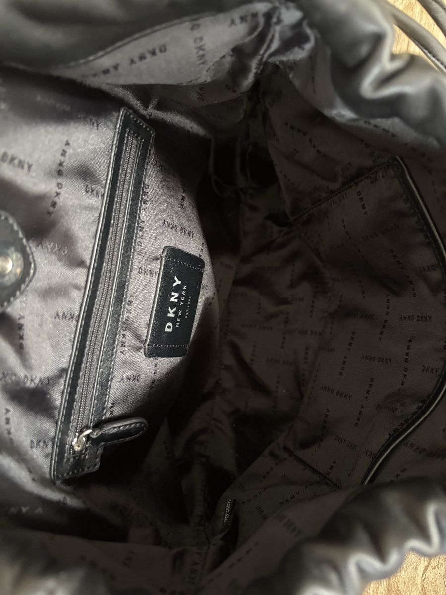DKNY Zaini: Sac à dos DKNY – Usato da Conthey venduto da deb_29ww 3