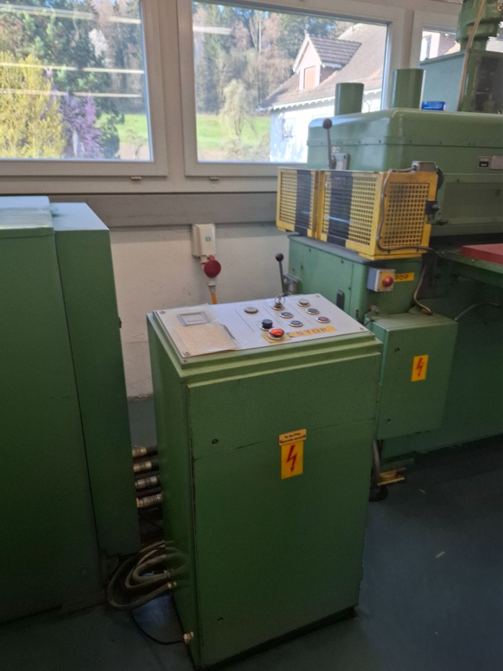 Tutte le macchine: Stanzmaschine Schön – Difettoso da Elsau venduto da Disabo64 1