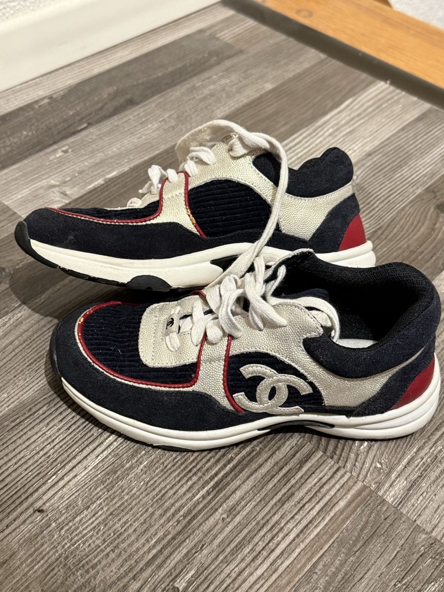 Chanel Scarpe da donna: Baskets Chanel, taille 35 – Usato da Monthey venduto da Joseph-29 2