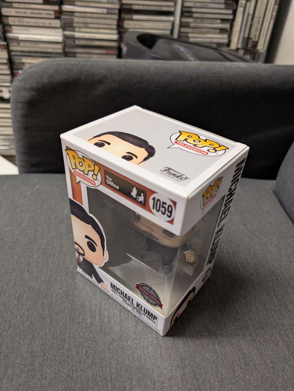 Funko Statuette: Funko pop The office 1059 Michael Klump – Usato da Giubiasco venduto da Ticinerd