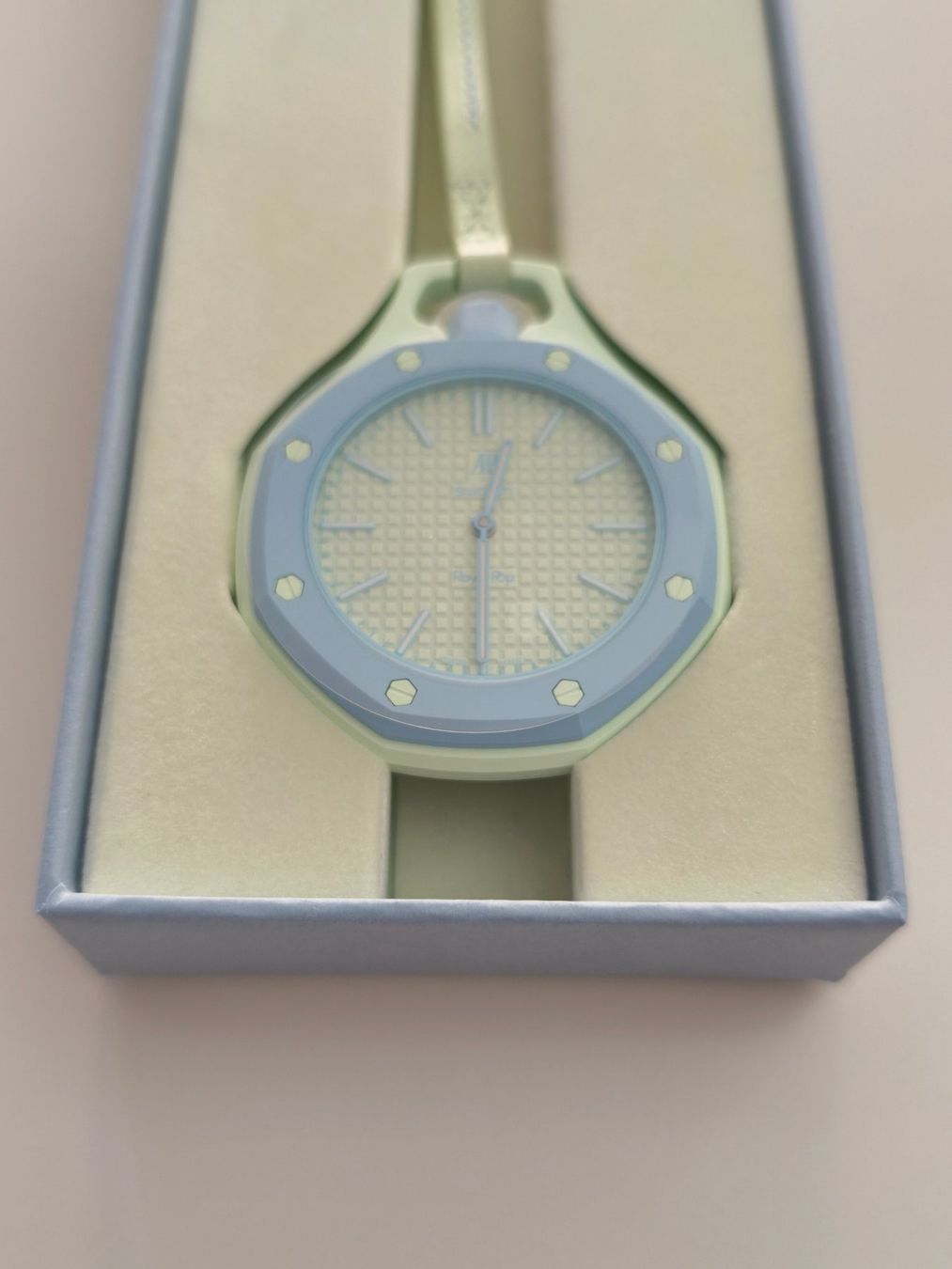Swatch Uhren: Swatch Royal Pop x AP Blaue Acht – Neu und originalverpackt aus Basel von phunkee 1