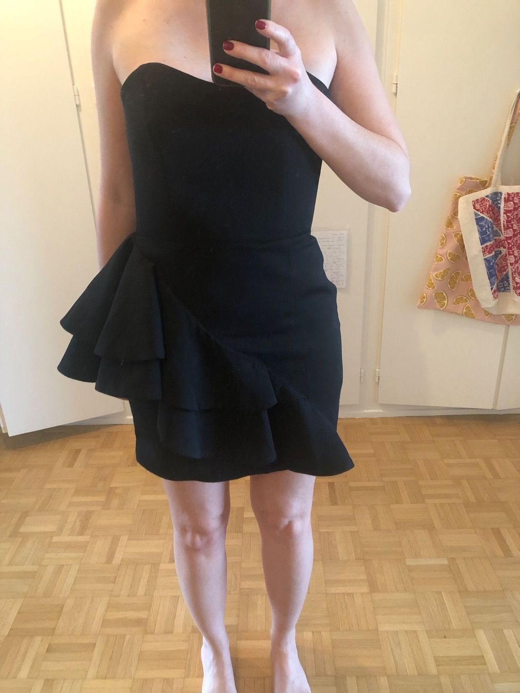 H&M Vestiti: Robe bustier avec volant H&M – Usato da Onex venduto da kattrina 3