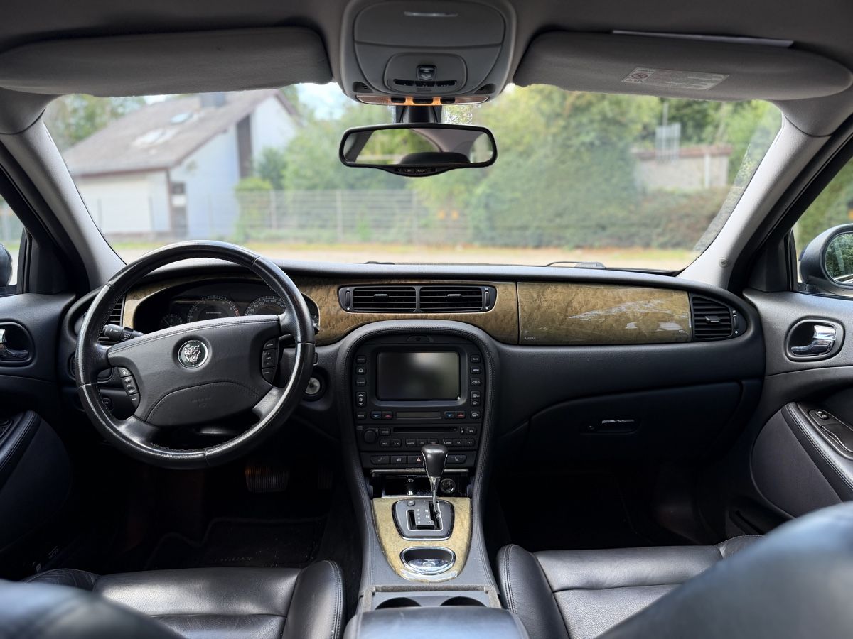 Jaguar Autos: JAGUAR S-TYPE R 4.2 S/C V8 KOMPRESSOR  – Gebraucht aus Luzern von Christian-07 5