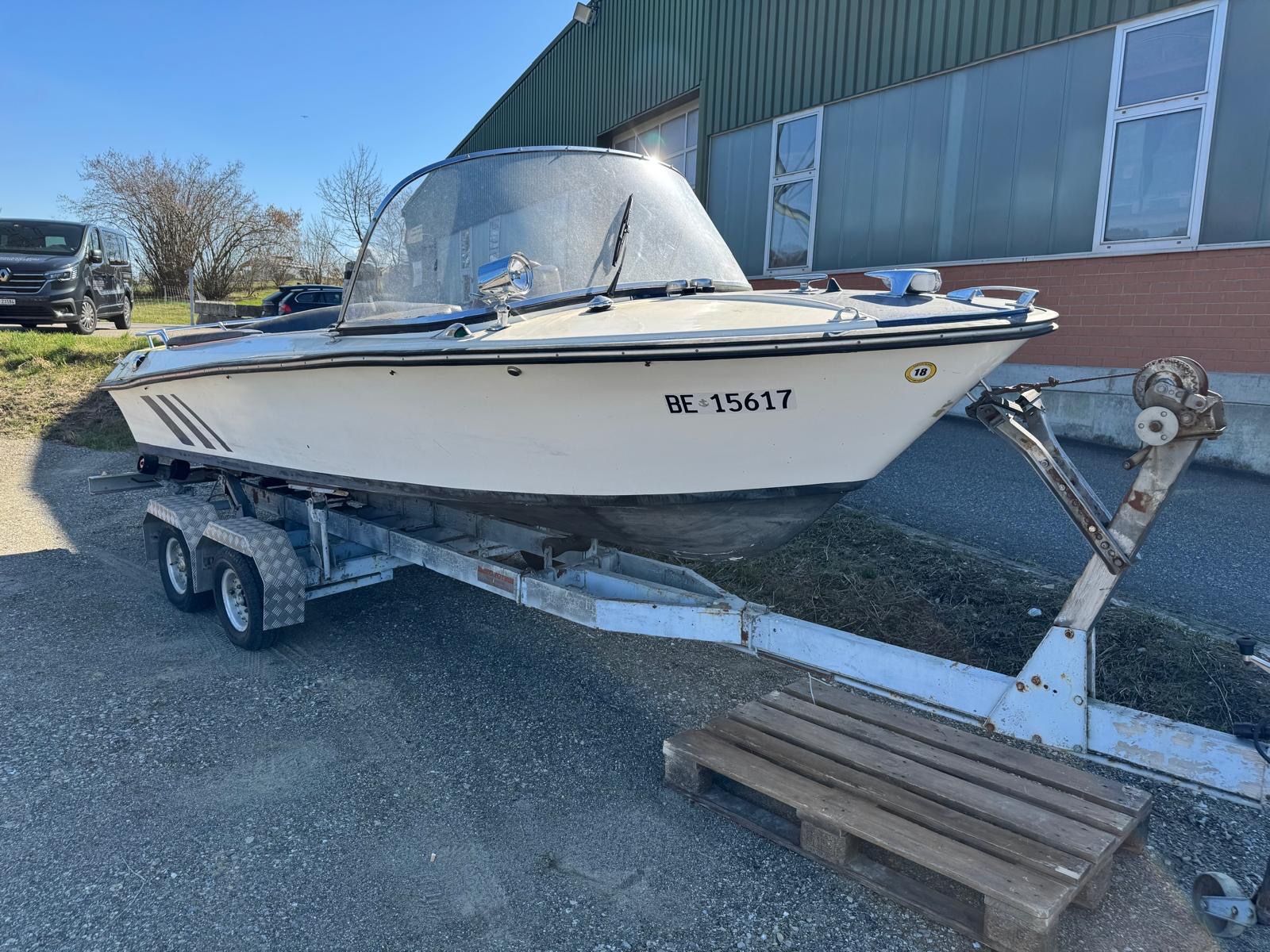 Libella Barche: Motorboot der Marke Libella mit Trailer – Usato da Wangen b. Olten venduto da Maximuss123 1