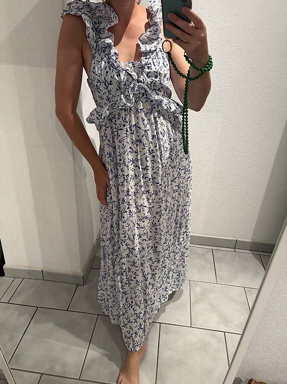Lots de vêtements: Kleiderpaket Damen Grösse 40 – D'occasion à Unterägeri par mar_96hk 4