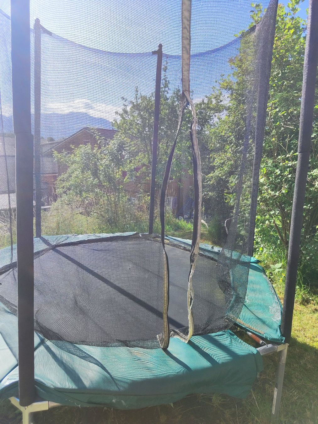 Decathlon Trampolini: Trampolin 240 abzugeben – Usato da Meierskappel venduto da Gimgim 1