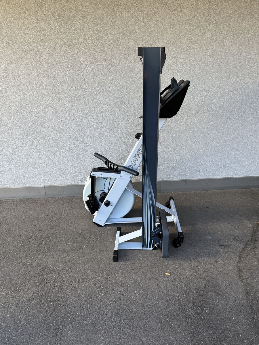 Concept 2 Vélos d'appartement: Rudergerät Concept 2 PM4  – D'occasion à Rotkreuz par 74max 2