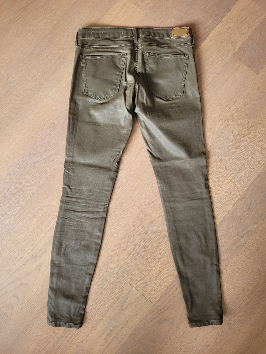 Zara Pantaloni: Khaki Zara Hose, Grösse 36 – Usato da Zürich venduto da cas_h8ty 3