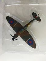 Supermarine Spitfire Mk. I der RAF von Gorgi die Cast 1/72