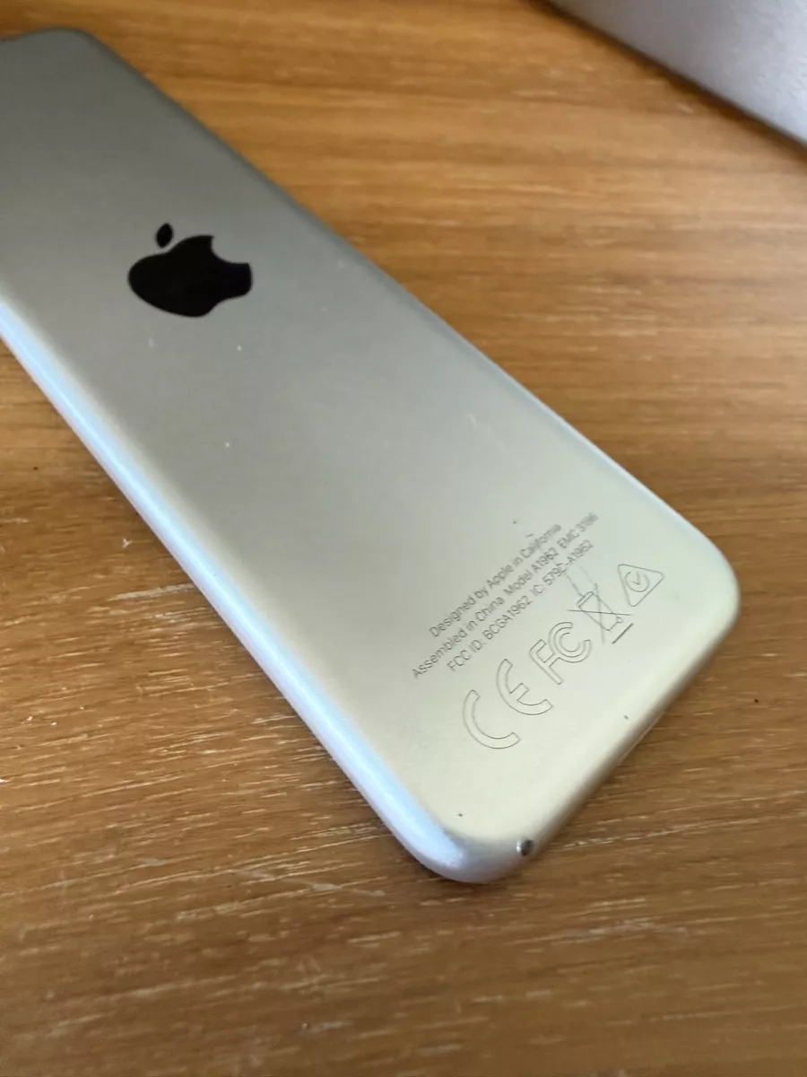 Apple Telecomandi: Télécommande Apple TV état d'usage – Usato da Kloten venduto da Mumiiin 4
