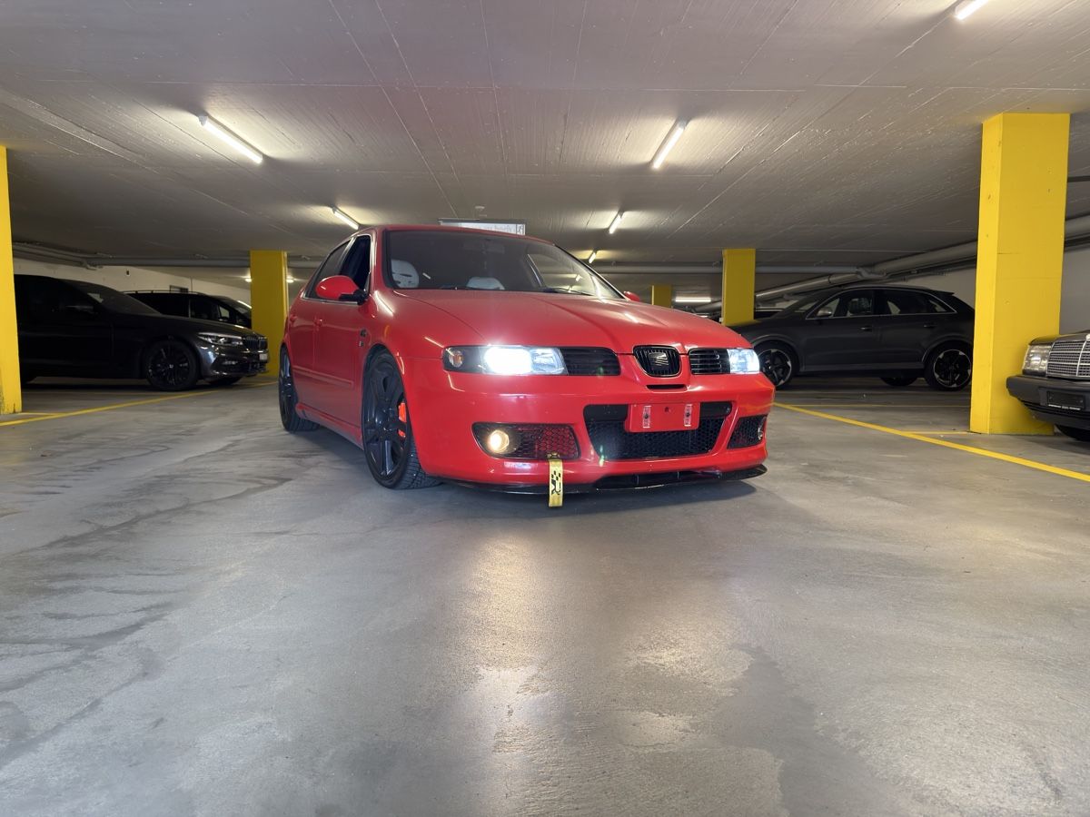 Seat Automobili: SEAT Leon Cupra R – Usato da Balsthal venduto da jot_5mwd 1