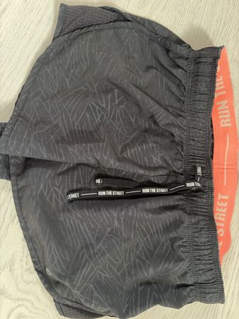 Sportshorts Damen grau Grösse 34