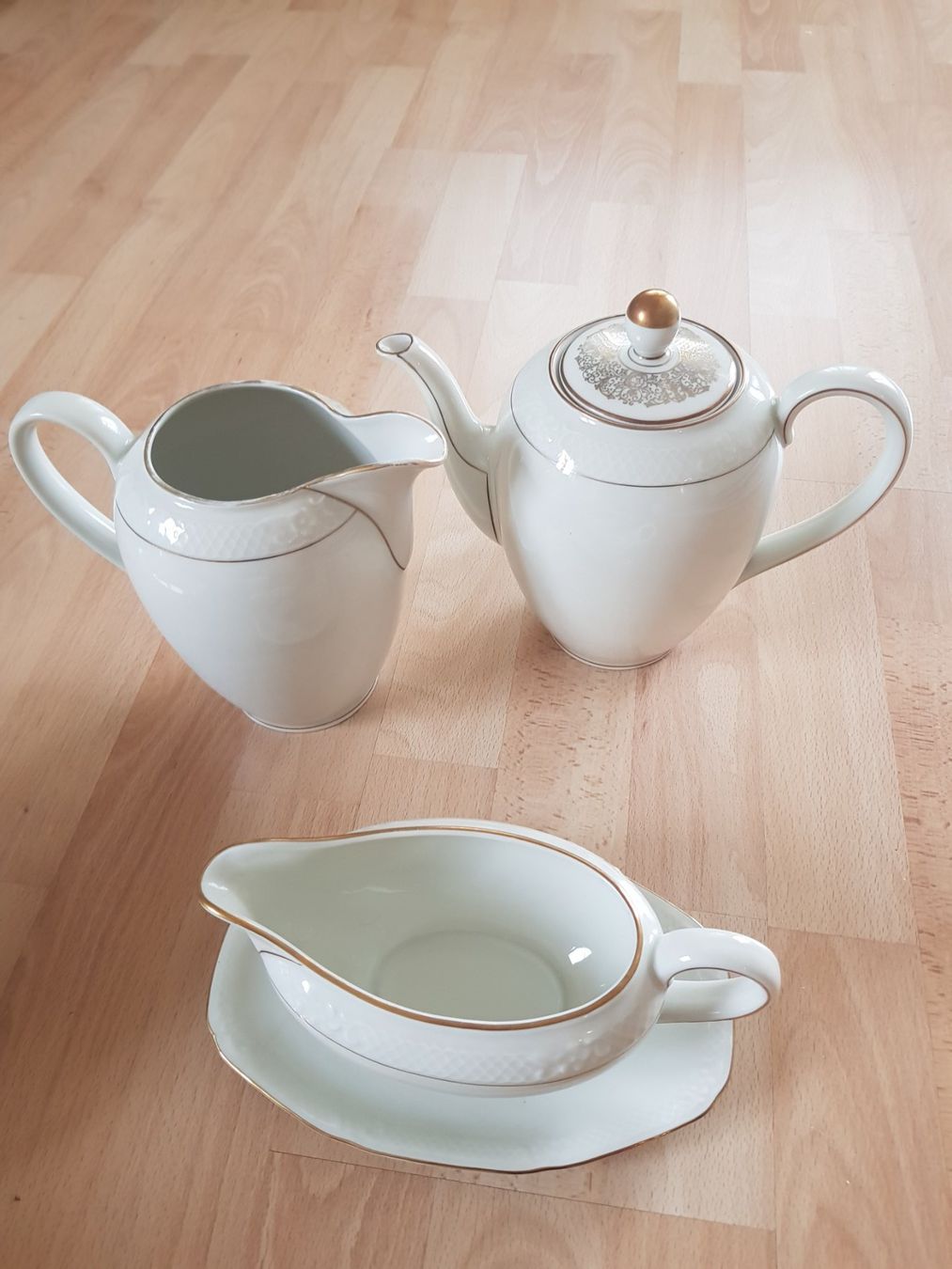 Set di piatti: Geschirrset – Usato da Matzingen venduto da heineken04 3