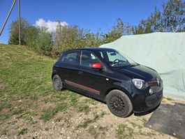 Renault Twingo schwarz 188385 km gebrauchter Zustand