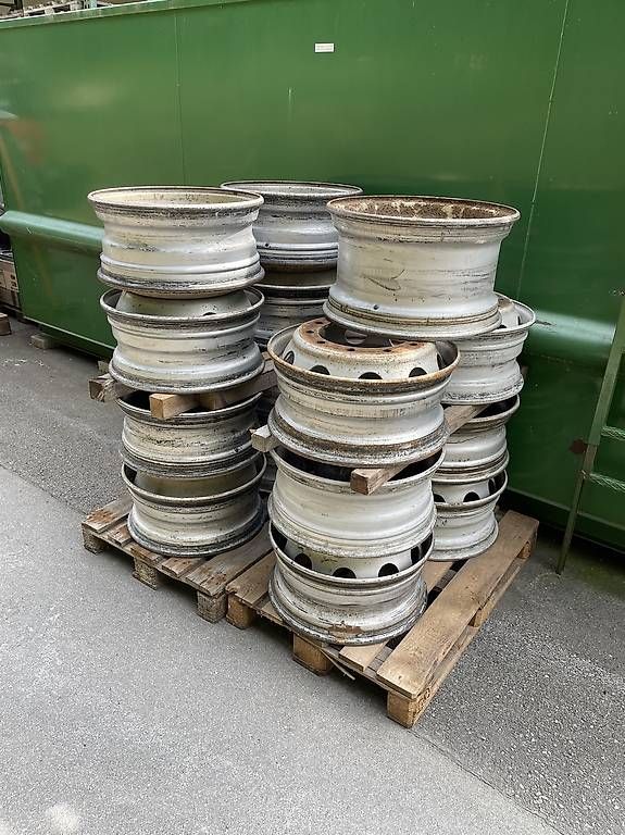 Cerchioni: LKW Stahlfelgen 315/65 – Usato da Illgau venduto da samuelbuergler