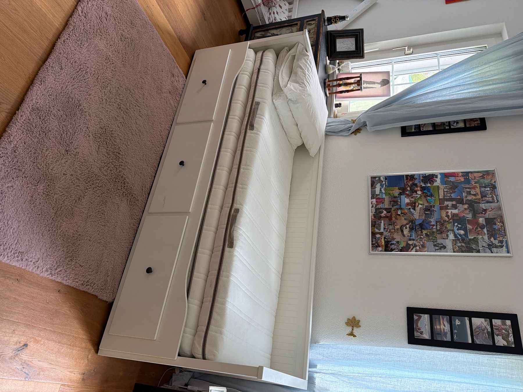 Ikea Letti: White Daybed - converts to double bed. Includes mattresses – Usato da Stallikon venduto da RTagel 4