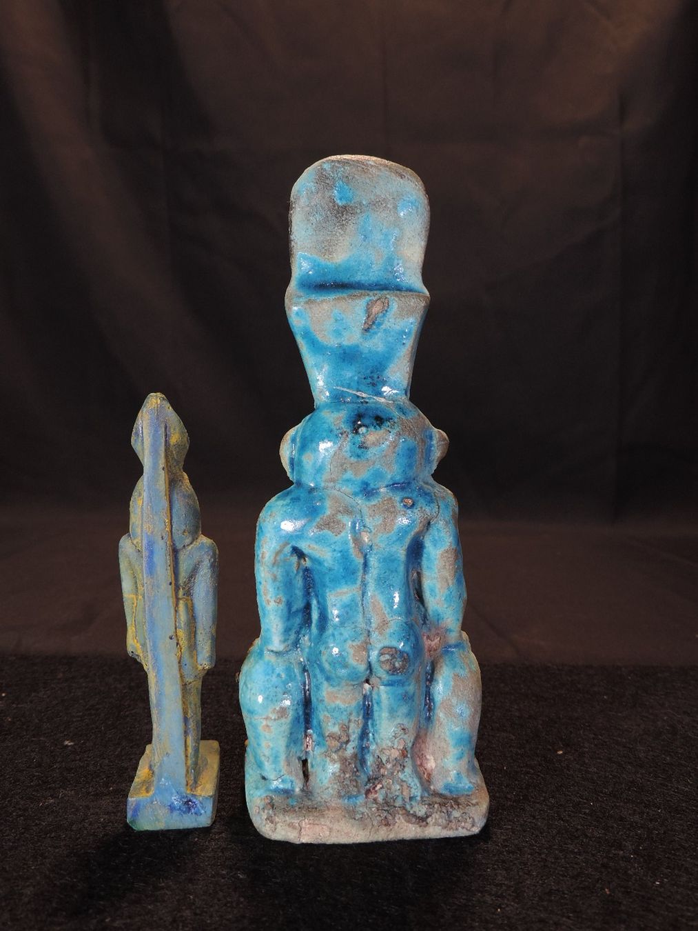 Statuette: 2 Stück alte, Ägyptische Statuen – Usato da Duggingen venduto da doogbua 2