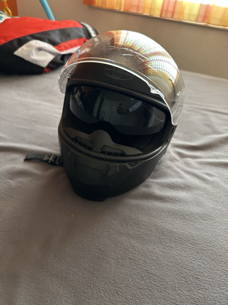 Caschi & visiere: Motorrad Helm Schwarz – Usato da Seuzach venduto da Simonclair 1