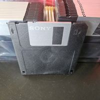 Diskettenbox inkl. 27x 3,5" Disketten – Unbenutzt (Retro)