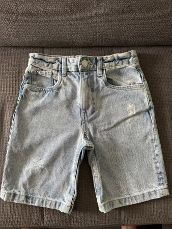 C&A kurze Jeans slim Gr. 146
