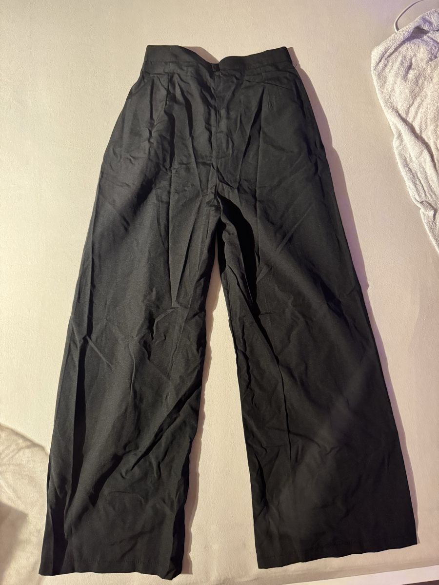 Hosen: Pantalon fluide noir taille 38 – Neu und originalverpackt aus Porrentruy von fee_24 2