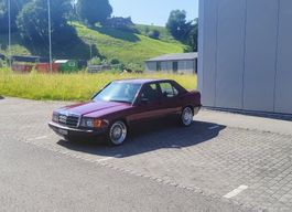 Mercedes 190E W201 2.6 Handgeschalten (6 Zylinder)
